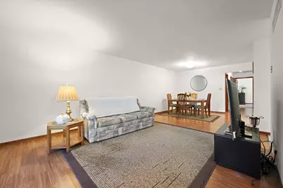 208 E 650 N, Valparaiso, IN 46383 - Photo 5