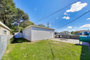 1343 N Harvey St, Griffith, IN 46319 - Photo 29