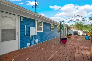 326 Crestwood Dr, Michigan City, IN 46360 - Photo 21