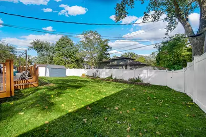 326 Crestwood Drive, Michigan City, IN 46360 - Photo 23