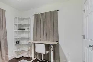 1563 Maine Ave, Michigan City, IN 46360 - Photo 9