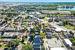 2027 1/2 Davidson Pl, Whiting, IN 46394 - Photo 25