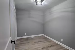 5423 Stone Ave, Portage, IN 46368 - Photo 17