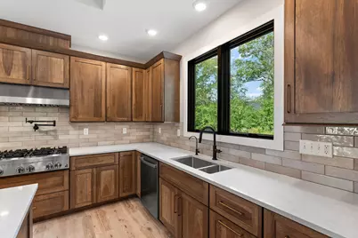 184 E 792 N, Lake Village, IN 46349 - Photo 17