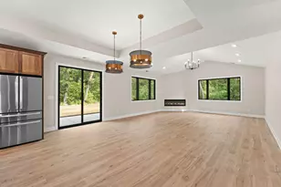 184 E 792 N, Lake Village, IN 46349 - Photo 9