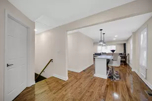 2232 Roosevelt Pl, Gary, IN 46404 - Photo 9