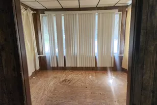 716 W 145th St, East Chicago, IN 46312 - Photo 7