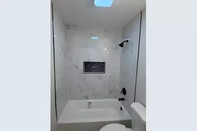 323 King Street, Gary, IN 46406 - Photo 7