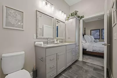 354 W Chicago Street #200, Valparaiso, IN 46383 - Photo 17