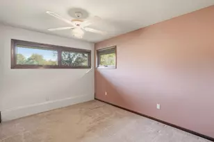 8250 Columbia Ave, Dyer, IN 46311 - Photo 15