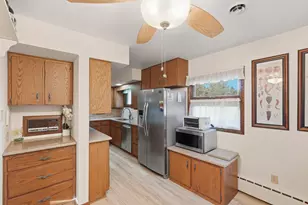 8250 Columbia Ave, Dyer, IN 46311 - Photo 11