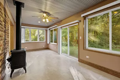 6140 Avocet Circle, Hobart, IN 46342 - Photo 9