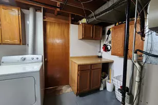 937 E 52nd Ave, Gary, IN 46408 - Photo 17