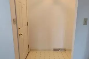 1724 Earthstone Dr, Valparaiso, IN 46383 - Photo 7