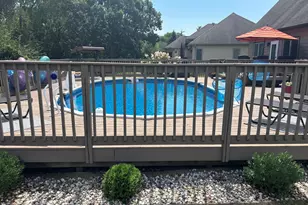 10589 Erie Dr, Crown Point, IN 46307 - Photo 67