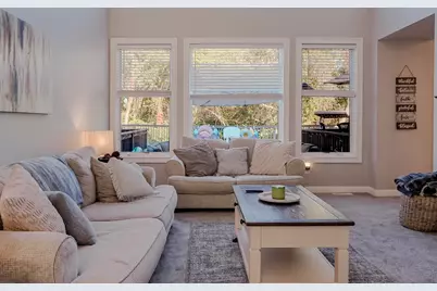 10589 Erie Drive, Crown Point, IN 46307 - Photo 11