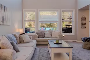 10589 Erie Dr, Crown Point, IN 46307 - Photo 11