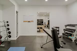 10589 Erie Dr, Crown Point, IN 46307 - Photo 37