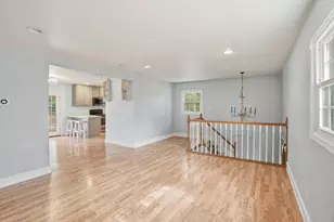 8024 W 127th Ave, Cedar Lake, IN 46303 - Photo 5