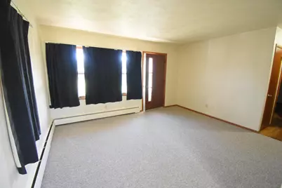 981 E Washington Street, Rensselaer, IN 47978 - Photo 3