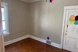 4227 Baring Ave, East Chicago, IN 46312 - Photo 5