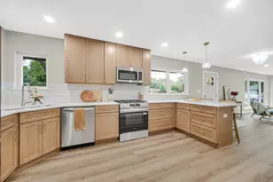 9446 Hilltop Dr, Saint John, IN 46373 - Photo 9