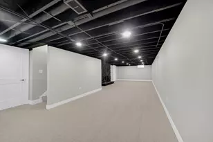 9446 Hilltop Dr, Saint John, IN 46373 - Photo 21