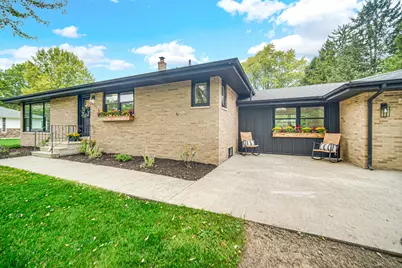 9446 Hilltop Drive, Saint John, IN 46373 - Photo 3