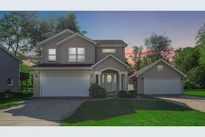 101 E 13th Place, Hobart, IN 46342 - Photo 1