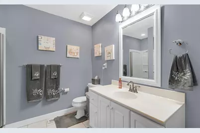 101 E 13th Place, Hobart, IN 46342 - Photo 17