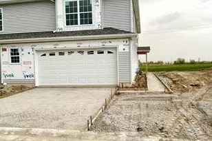 9567 Luebcke Ln E, Crown Point, IN 46307 - Photo 1