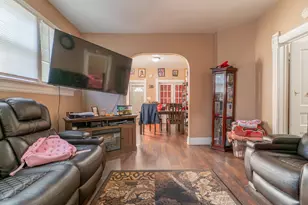 126 Dewey St, Michigan City, IN 46360 - Photo 7