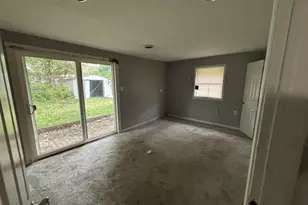 3512 W 48th Ct, Gary, IN 46408 - Photo 9