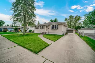 9624 O Day Dr, Highland, IN 46322 - Photo 3