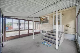 9624 O Day Dr, Highland, IN 46322 - Photo 21