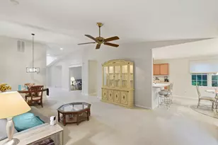 10788 Knickerbocker Ct, Saint John, IN 46373 - Photo 11