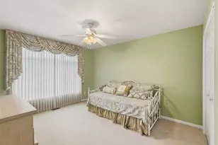 10788 Knickerbocker Ct, Saint John, IN 46373 - Photo 5