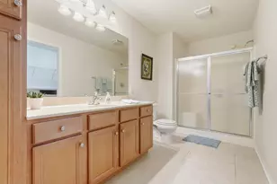 10788 Knickerbocker Ct, Saint John, IN 46373 - Photo 7