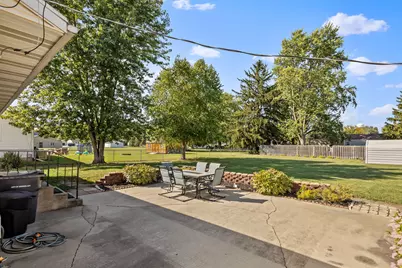 810 E Grace Street, Rensselaer, IN 47978 - Photo 15