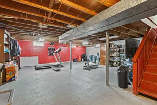 810 E Grace St, Rensselaer, IN 47978 - Photo 13