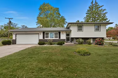 9380 Roosevelt Place, Crown Point, IN 46307 - Photo 1