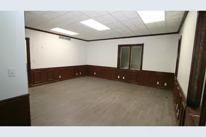 2057 N 150 E, La Porte, IN 46350 - Photo 5