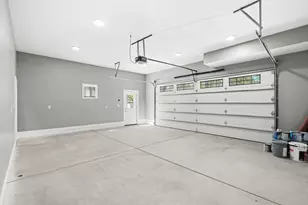 220 N Lake Park Ave, Hobart, IN 46342 - Photo 39