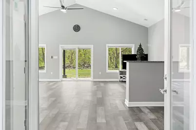 220 N Lake Park Avenue, Hobart, IN 46342 - Photo 9