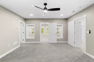 220 N Lake Park Ave, Hobart, IN 46342 - Photo 21