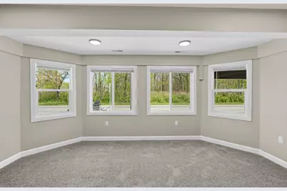 220 N Lake Park Avenue, Hobart, IN 46342 - Photo 25