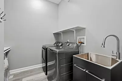 220 N Lake Park Avenue, Hobart, IN 46342 - Photo 37