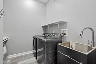 220 N Lake Park Ave, Hobart, IN 46342 - Photo 37