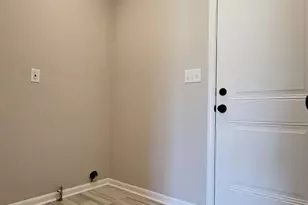 4904 Stephen Ln, Lowell, IN 46356 - Photo 9