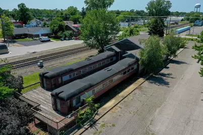 301 Grant Avenue, Chesterton, IN 46304 - Photo 3